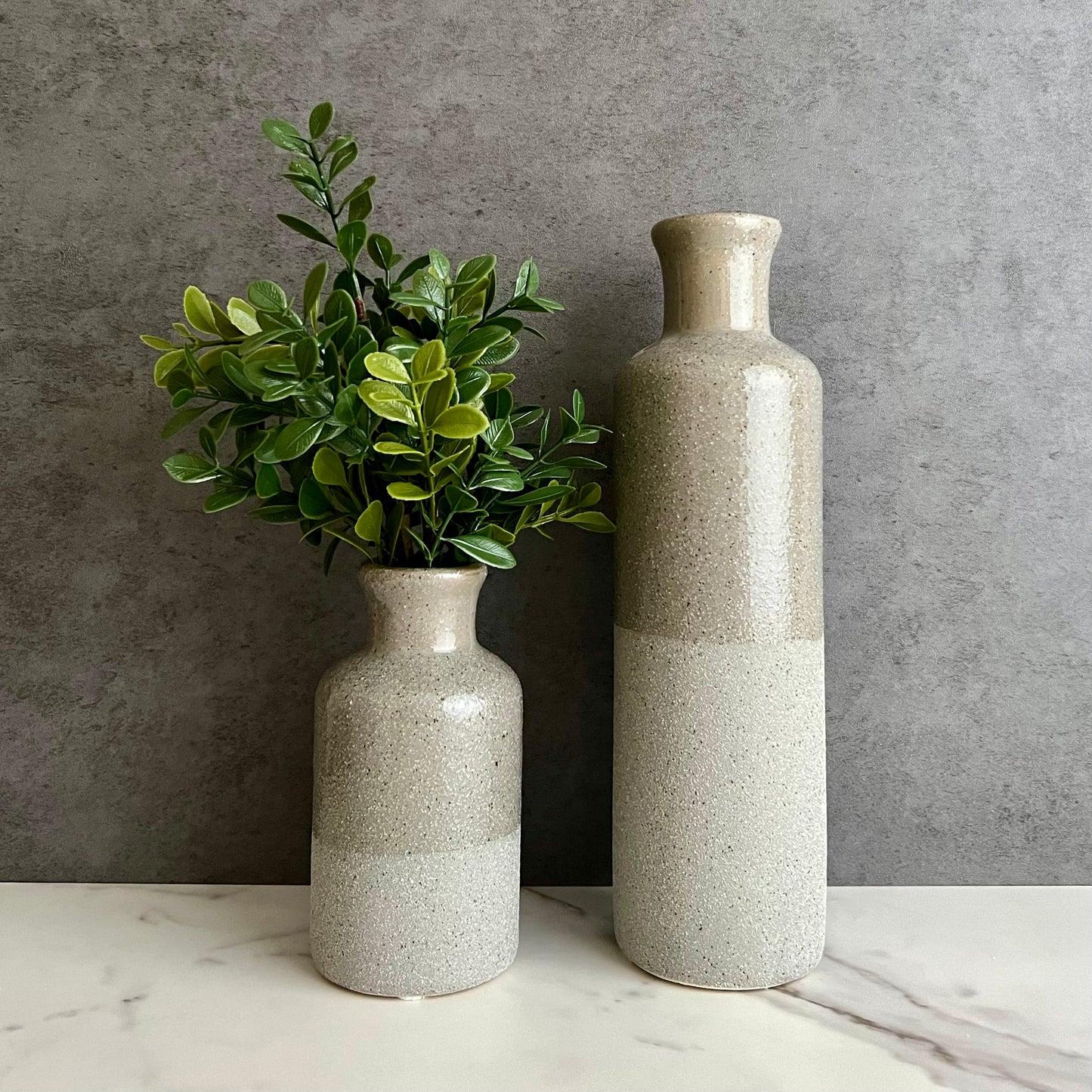 Load image into Gallery viewer, Taupe Bud Vase
